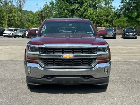 Used 2017 Chevrolet Silverado 1500 LT w/ All Star Edition AWD/4WD image 2