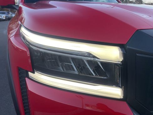 New 2025 Nissan Frontier PRO-4X w/ Pro Convenience Package image 19