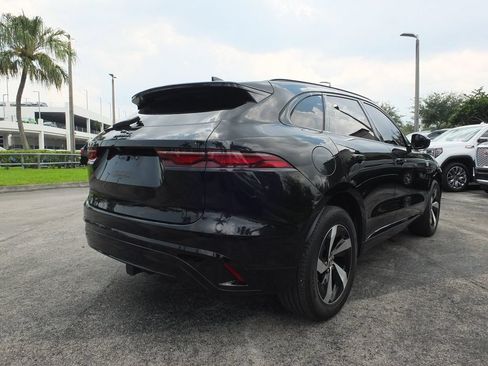 Used 2025 Jaguar F-PACE R-Dynamic S AWD/4WD image 9