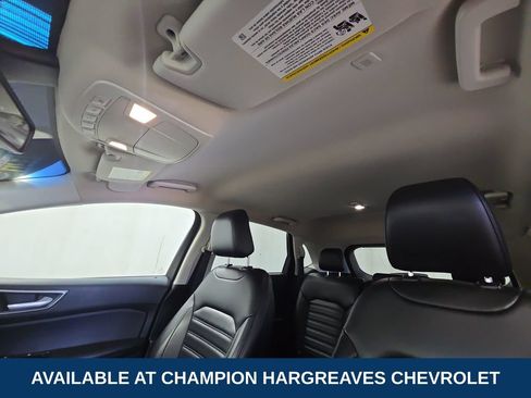 Used 2020 Ford Edge SEL w/ Cold Weather Package AWD/4WD image 25