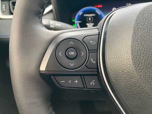 Used 2023 Toyota RAV4 XSE AWD/4WD image 16