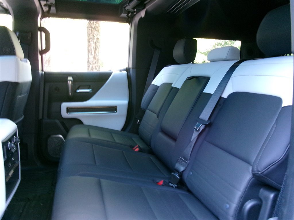 Used 2024 GMC Hummer EV 2X AWD/4WD image 37