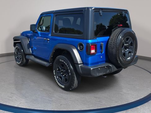 Used 2023 Jeep Wrangler Sport AWD/4WD image 7