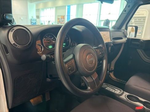 Used 2014 Jeep Wrangler Sport AWD/4WD image 13