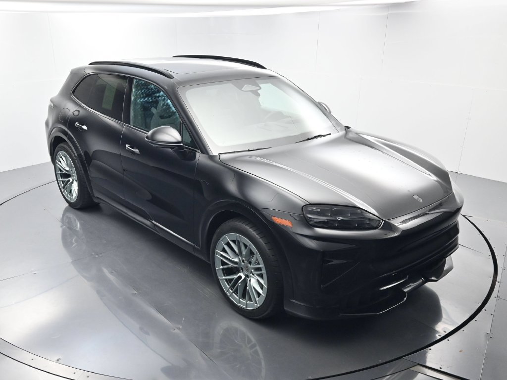 Certified 2026 Porsche Cayenne Turbo AWD/4WD image 41