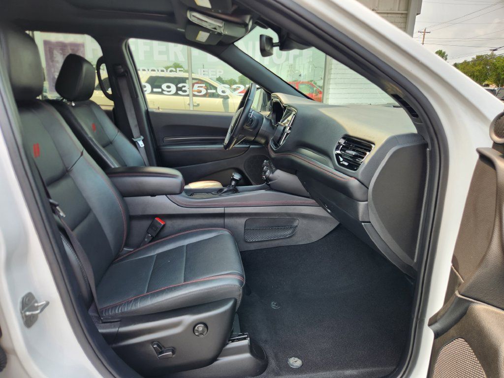 Used 2025 Dodge Durango R/T AWD/4WD image 10