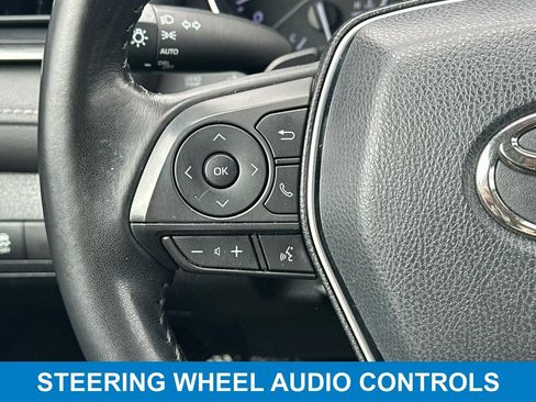 Used 2019 Toyota Camry SE FWD image 25