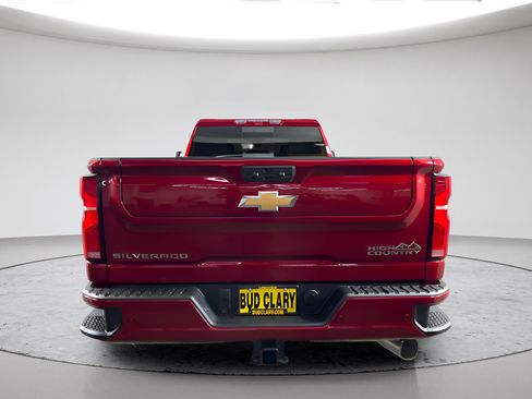 New 2026 Chevrolet Silverado 2500 High Country w/ Technology Package AWD/4WD image 4