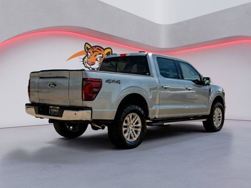 Used 2025 Ford F150 Lariat w/ Equipment Group 502A High AWD/4WD image 6