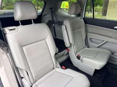 Used 2022 Volkswagen Atlas SE image 31