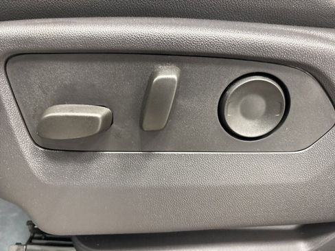 Used 2025 GMC Sierra 2500 AT4 w/ AT4 Preferred Package image 28