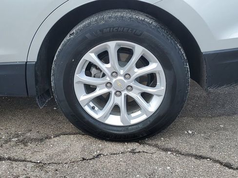Used 2020 Chevrolet Equinox LT image 34