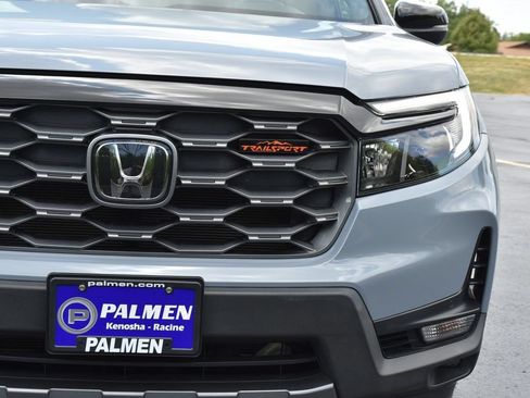 Used 2024 Honda Ridgeline TrailSport image 3