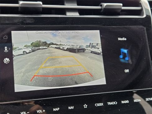 Certified 2024 Hyundai Tucson SEL w/ Convenience Package image 21