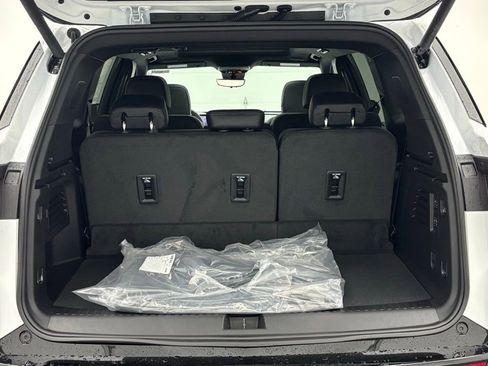 New 2026 Buick Enclave Sport Touring w/ Power Package image 10