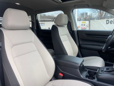 Used 2024 Honda CR-V EX image 17