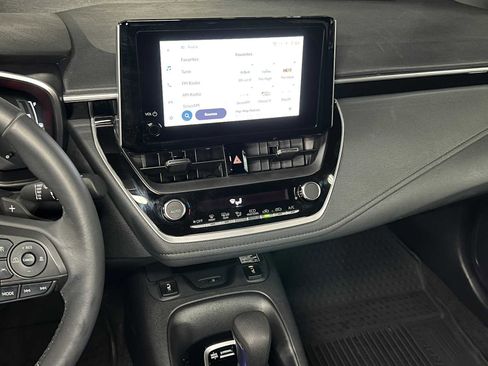 Used 2024 Toyota Corolla XSE FWD image 31