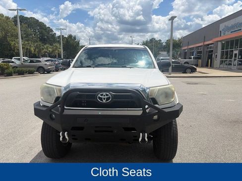Used 2015 Toyota Tacoma 4x4 Access Cab V6 w/ SR5 Package image 2
