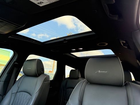 Certified 2023 Buick Enclave Avenir w/ Trailering Package, 5000 lbs. image 19