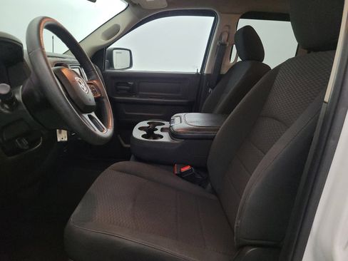 Used 2019 RAM 1500 Express w/ Express Value Package AWD/4WD image 17