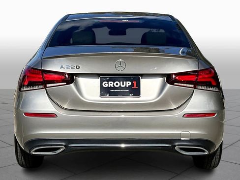 Used 2020 Mercedes-Benz A 220 image 4