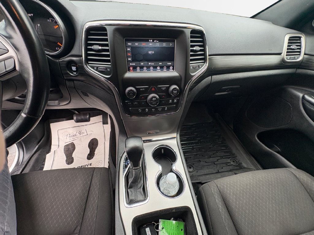 Certified 2021 Jeep Grand Cherokee Laredo AWD/4WD image 16