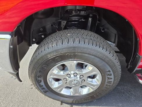 Used 2026 RAM 2500 Big Horn AWD/4WD image 25