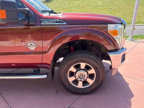 Used 2015 Ford F350 Lariat w/ Lariat Interior Package AWD/4WD image 34