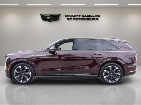 Certified 2025 Cadillac Escalade IQ Sport 1 AWD/4WD image 2