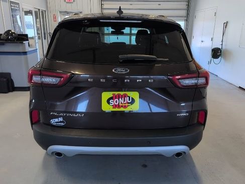 Certified 2023 Ford Escape Platinum image 4
