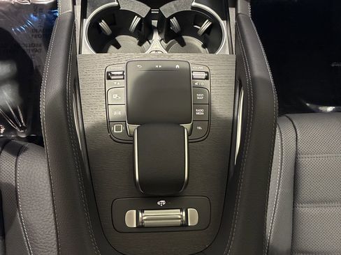 New 2026 Mercedes-Benz GLS 450 4MATIC image 12