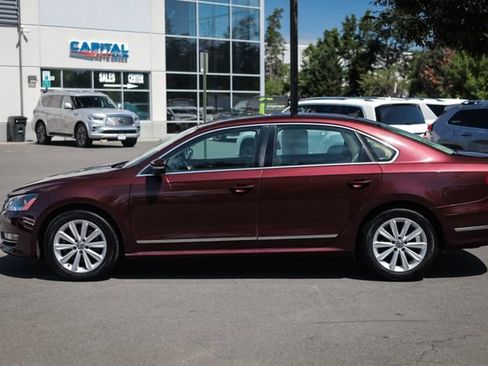 Used 2013 Volkswagen Passat 2.5 SEL Premium FWD image 12