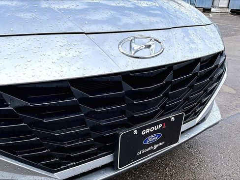 Used 2023 Hyundai Elantra SEL w/ Cargo Package image 32