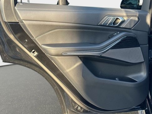 New 2026 BMW X5 sDrive40i w/ M Sport Package image 11