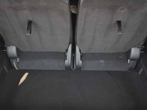 Used 2018 Ford Explorer Limited w/ Equipment Group 301A FWD image 27