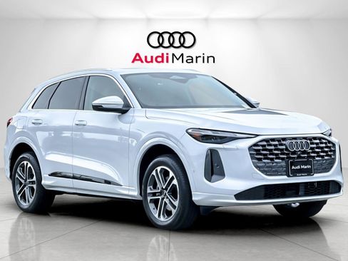 New 2025 Audi Q5 Premium image 7