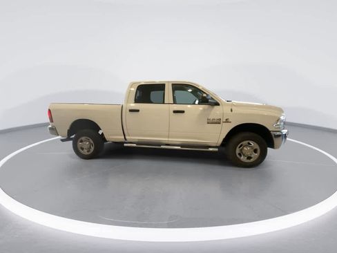 Used 2013 RAM 2500 Tradesman w/ Chrome Appearance Group image 9
