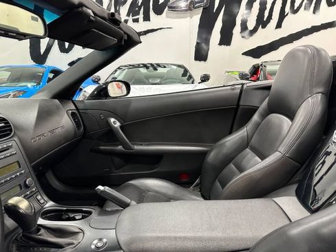 Used 2007 Chevrolet Corvette Convertible w/ Preferred Equipment Group RWD image 14