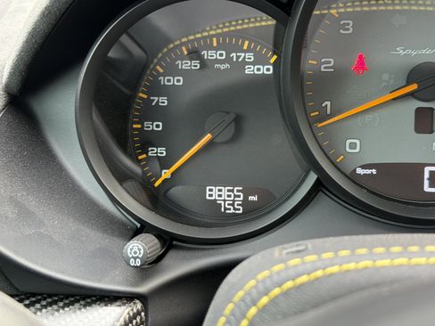 Certified 2025 Porsche 718 Boxster Spyder RS image 18