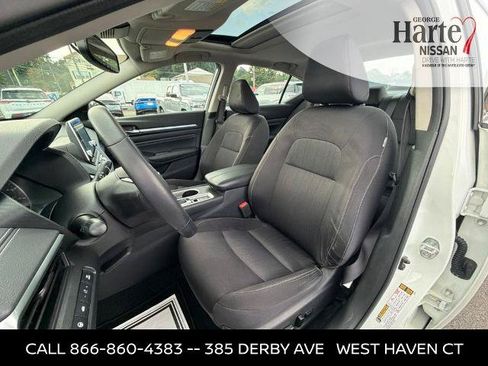 Certified 2019 Nissan Altima 2.5 SV AWD/4WD image 19