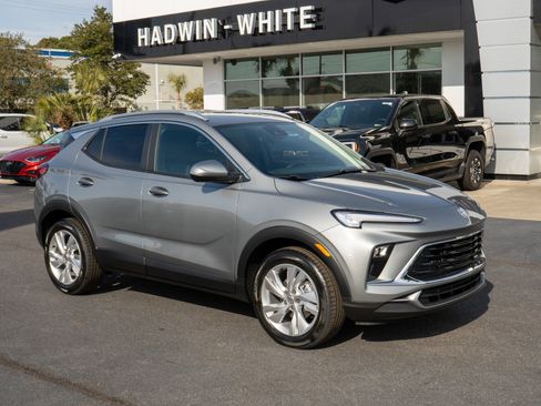 New 2026 Buick Encore GX Preferred w/ Comfort Package image 1