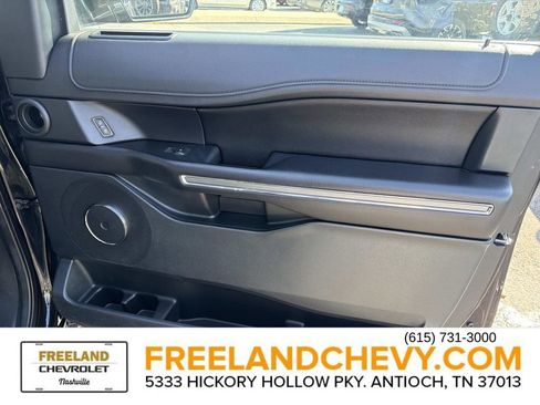 Used 2021 Ford Expedition Max XLT image 22