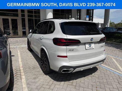 Used 2024 BMW X5 sDrive40i w/ M Sport Package RWD image 15
