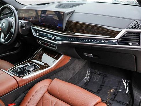 Used 2025 BMW X5 xDrive40i image 27