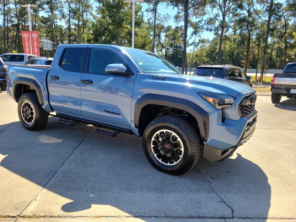 Certified 2026 Toyota Tacoma TRD Off-Road w/ TRD Off Road Upgrade Package AWD/4WD image 27