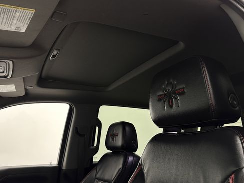 Used 2020 Chevrolet Silverado 1500 RST AWD/4WD image 4