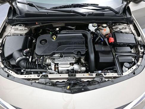 Used 2023 Chevrolet Malibu LT FWD image 12