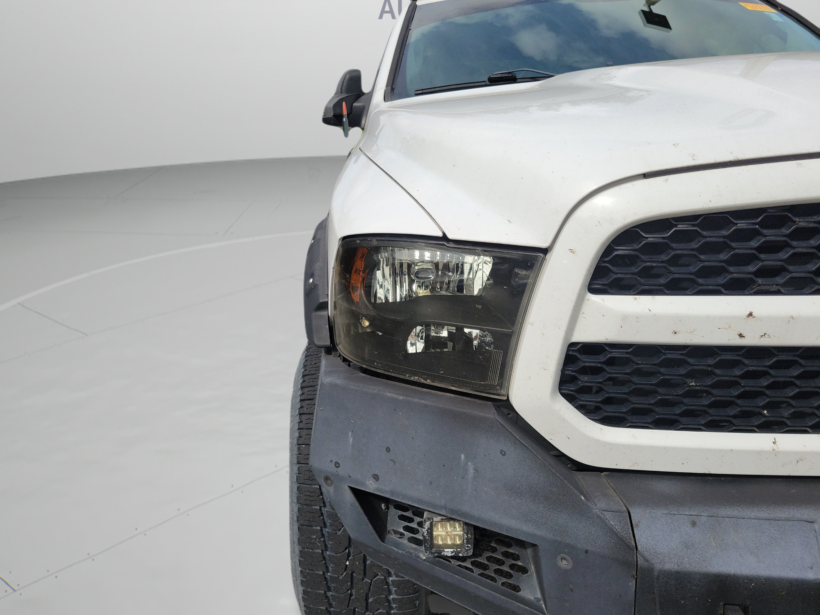 Used 2018 RAM 1500 Express RWD image 13