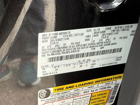 Used 2018 Lincoln Navigator Reserve w/ Technology Package image 24