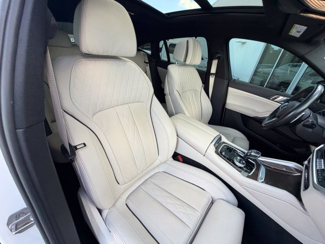 Used 2022 BMW X6 xDrive40i w/ M Sport Package AWD/4WD image 39